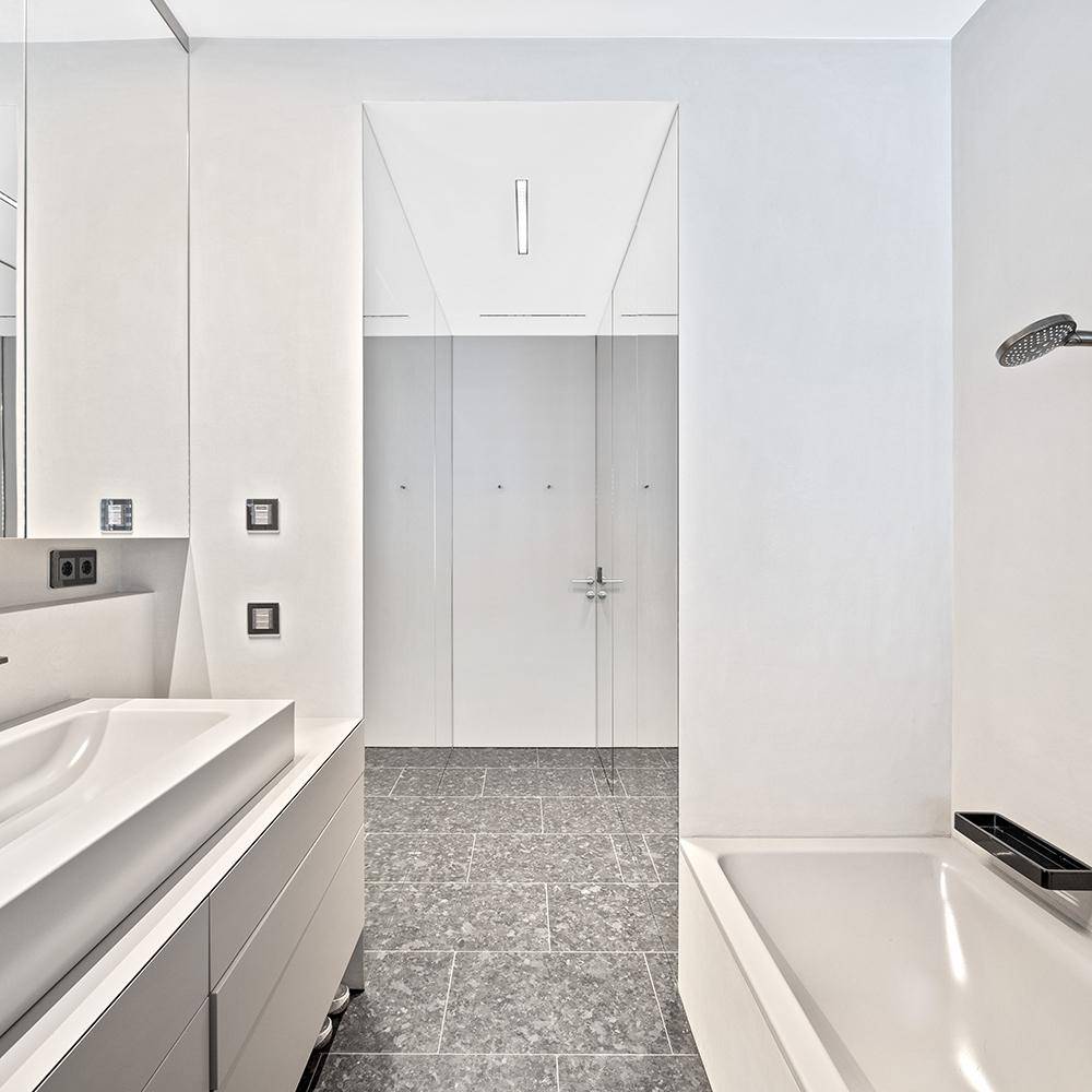 Detailverliebtes Upgrade eines Penthouses im Grünen