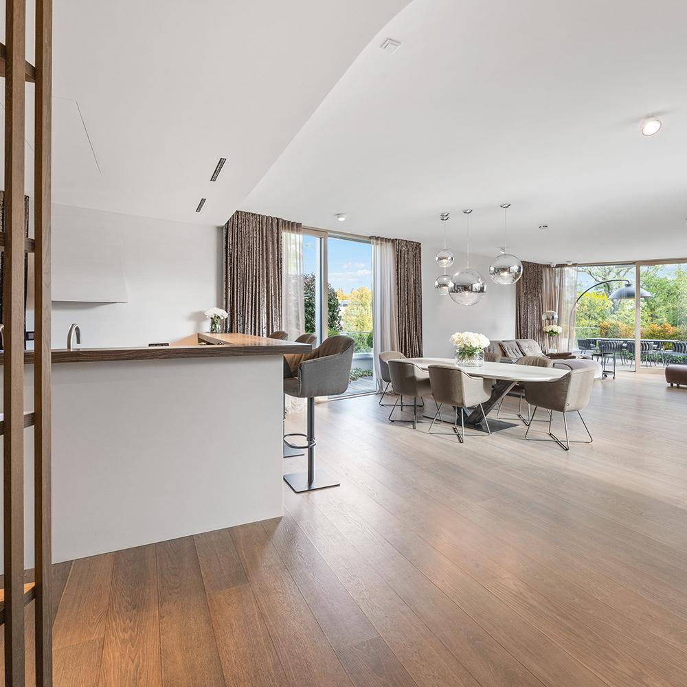 Detailverliebtes Upgrade eines Penthouses im Grünen