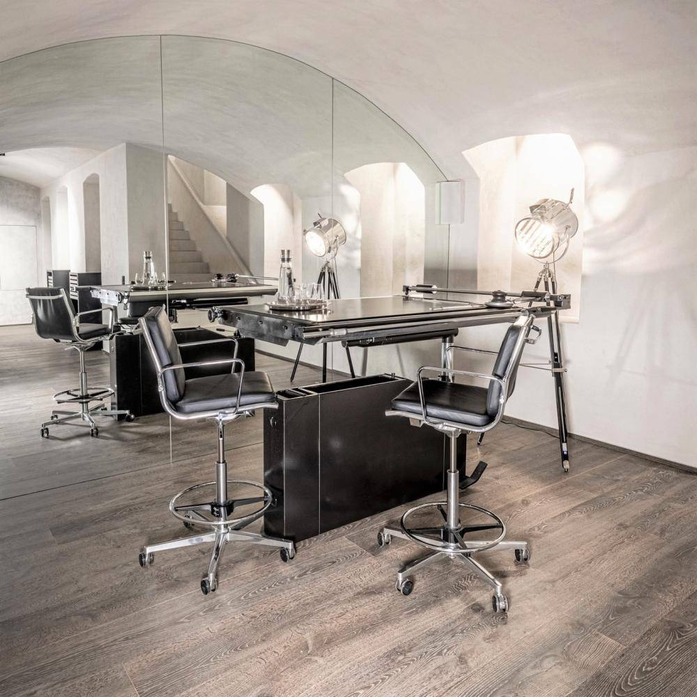 Einzigartige Materialbibliothek im exklusivem Ambiente