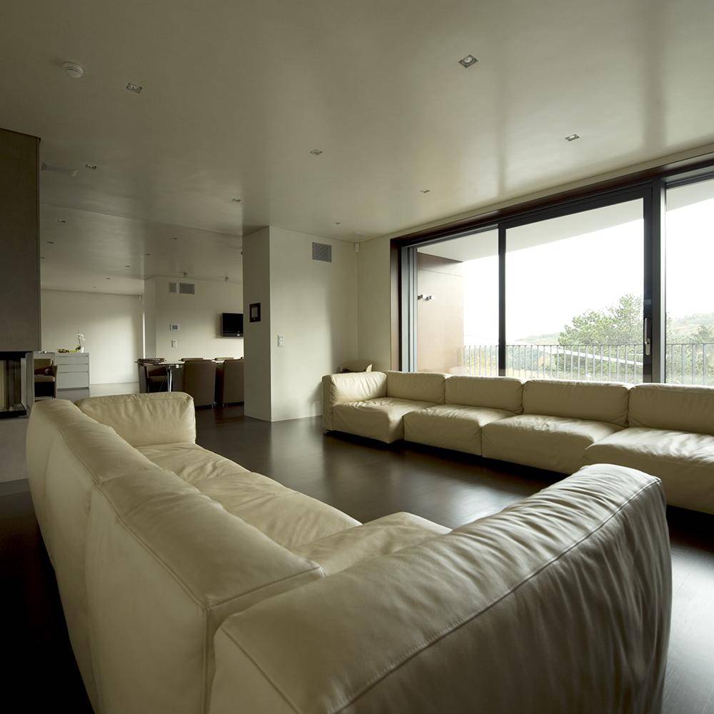 Moderne Luxusvilla im Wienerwald