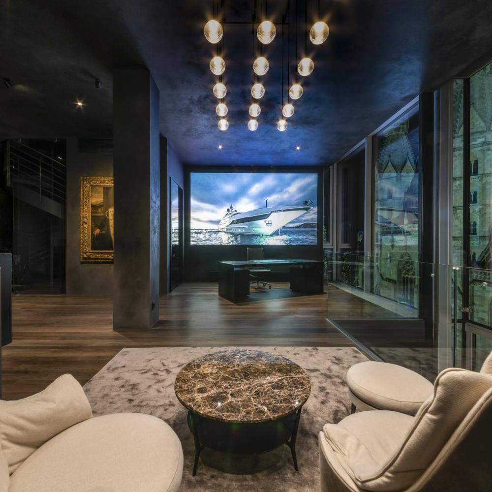 Spektakuläres Penthouse im Herzen Wiens bei Nacht